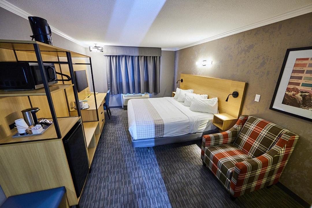 Mount Robson Inn Jasper Luaran gambar